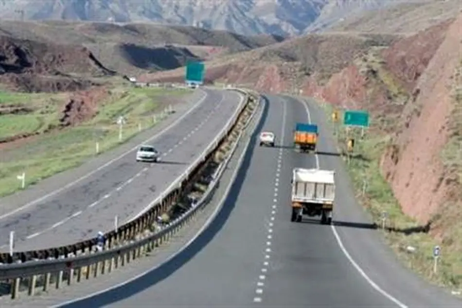 ثبت بیش از ۶۱ هزار تردد در محورهای چهارمحال و بختیاری ثبت بیش از ۶۱ هزار تردد در محورهای چهارمحال و بختیاری