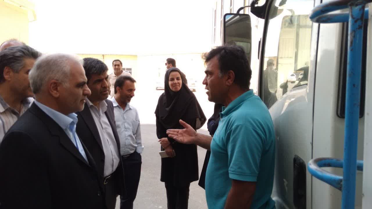 بازدید از شرکت نان صنعتی سفید دشت با هدف بررسی مشکلات مالی بازدید از شرکت نان صنعتی سفید دشت با هدف بررسی مشکلات مالی