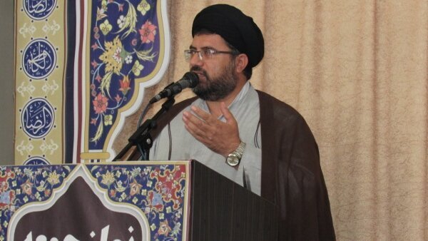 امام جمعه موقت شهرکرد : دفاع مقدس سراسر مقاومت و ایستادگی بود امام جمعه موقت شهرکرد : دفاع مقدس سراسر مقاومت و ایستادگی بود