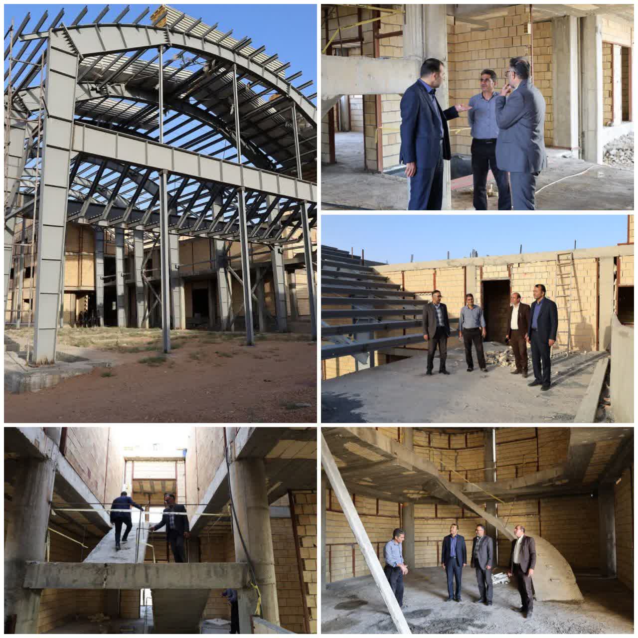 بررسی روند پیشرفت عملیات عمرانی فرهنگسرای سامان توسط مدیرکل فرهنگ و ارشاد اسلامی استان