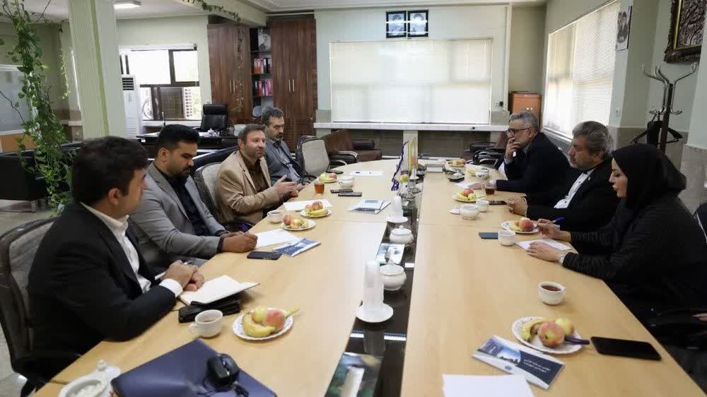 اعلام آمادگی مرکز خدمات مشاوره ایرانیان خارج از کشور برای سرمایهگذاری در پروژههای شهری اعلام آمادگی مرکز خدمات مشاوره ایرانیان خارج از کشور برای سرمایهگذاری در پروژههای شهری