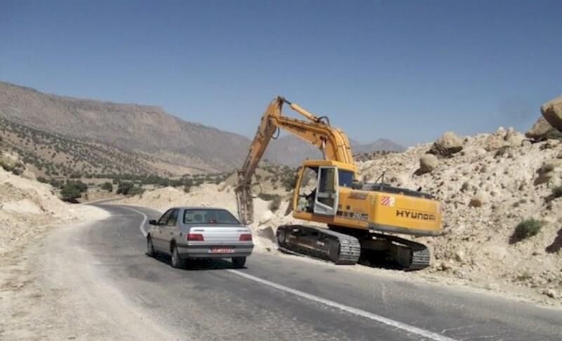 اجرای ۷ طرح ایمنسازی در محورهای شهرستان بروجن اجرای ۷ طرح ایمنسازی در محورهای شهرستان بروجن