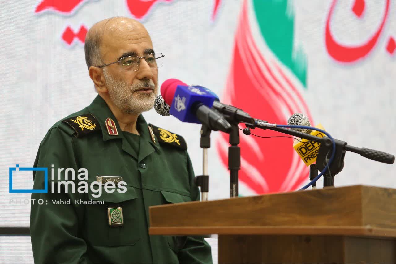 رییس سازمان حفظ آثار دفاع مقدس: کتاب بهترین راه انتقال فرهنگ شهداست رییس سازمان حفظ آثار دفاع مقدس: کتاب بهترین راه انتقال فرهنگ شهداست