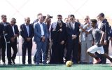 وزیر ورزش ۲ زمین چمن مصنوعی فوتبال در جزیره بوموسی را افتتاح کرد