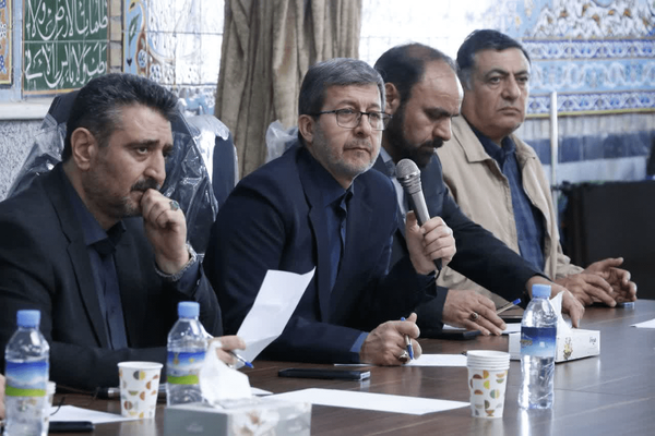 صنایع بزرگ دیگر حق برداشت از آب زاینده‌رود را ندارند