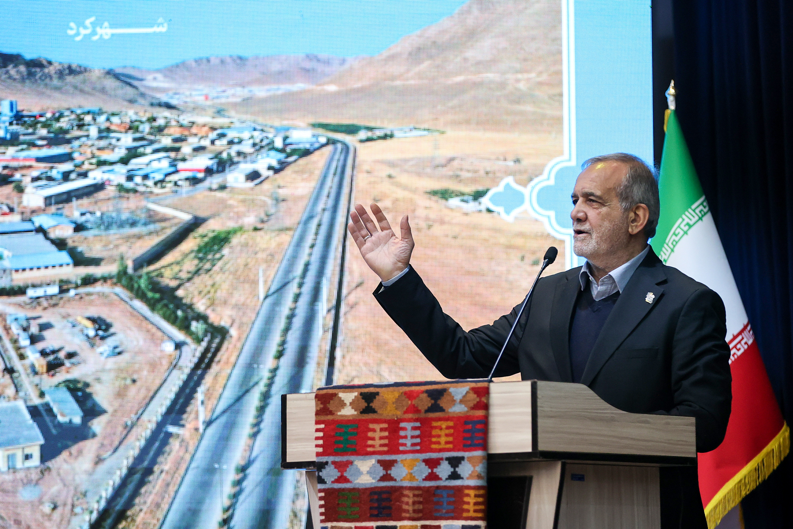 گزارش کامل هفدهمین سفر استانی دولت در «بام ایران»