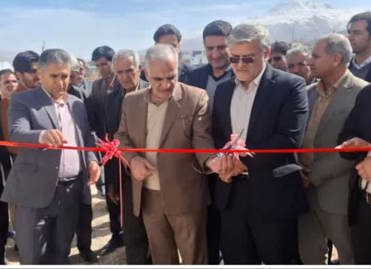 افتتاح گلخانه ۴ هزار متری در روستای تلماران با ایجاد اشتغال برای ۵ نفر افتتاح گلخانه ۴ هزار متری در روستای تلماران با ایجاد اشتغال برای ۵ نفر