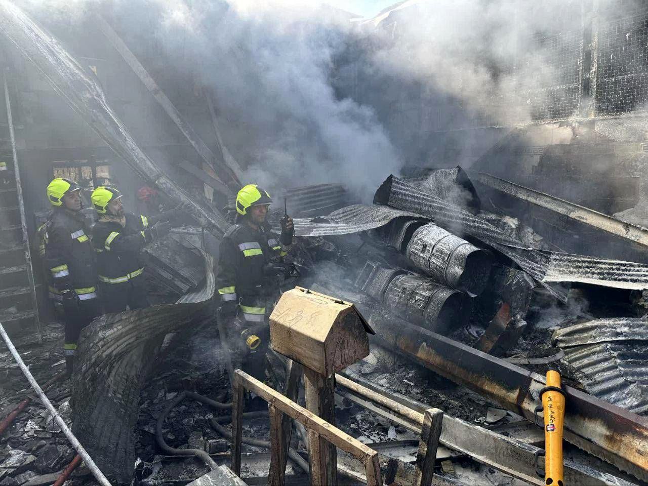 سقوط بالگرد در درچه اصفهان؛ ۴ نفر به شهادت رسیدند سقوط بالگرد در درچه اصفهان؛ ۴ نفر به شهادت رسیدند